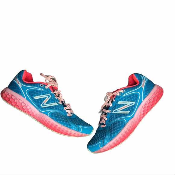 New Balance | Blue & Pink Running Shoes Athletic - Picture 8 of 9